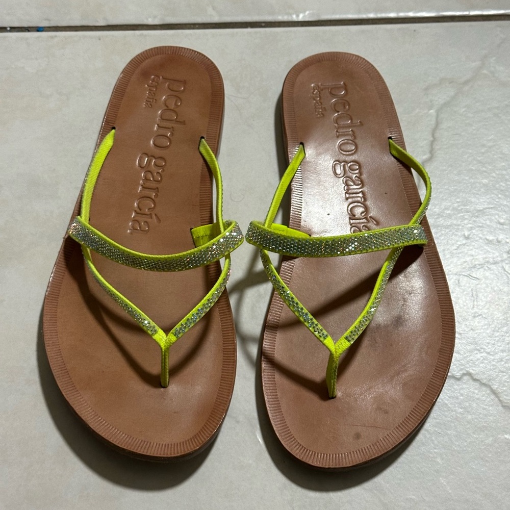 Pedro Garcia Swarovski sandals Size 38. in good condition only worn twice. - Picture 4 of 11